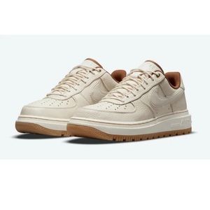 AIR FORCE 1 LUXE 'PECAN'